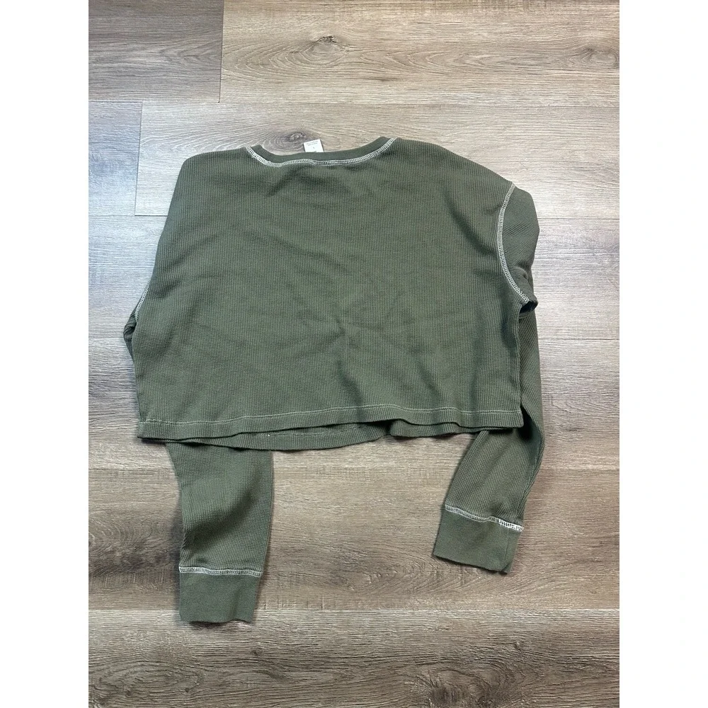 Abound T Shirt Womens L Green Long Sleeve Stretch Cropped Casual Waffle Knit - Picture 3 of 5